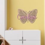 Schmetterling mit Namen als Schriftzug