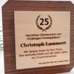 Award représentatif, trophée, distinction en noyer et peuplier