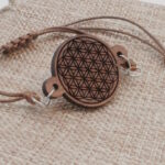 Fleur de vie bracelet en bois – Image 4