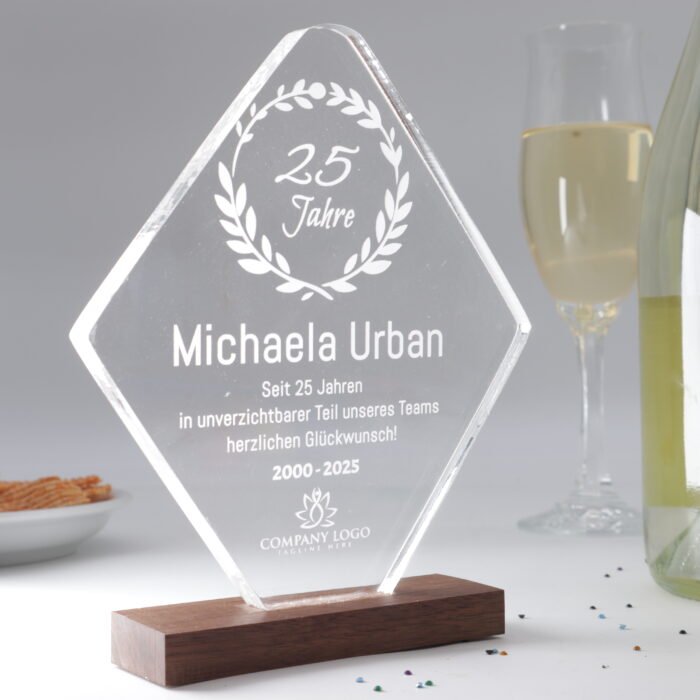 Design acrylic award with walnut wood base - personalizable & high quality - Image 1