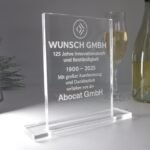 Personalisierte Acrylglas Trophäe – Rechteckig mit Sockel | 10 mm Premiumglas | Lasergravur mit Text & Logo – Bild 2