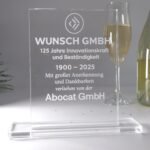 Personalisierte Acrylglas Trophäe – Rechteckig mit Sockel | 10 mm Premiumglas | Lasergravur mit Text & Logo – Bild 4