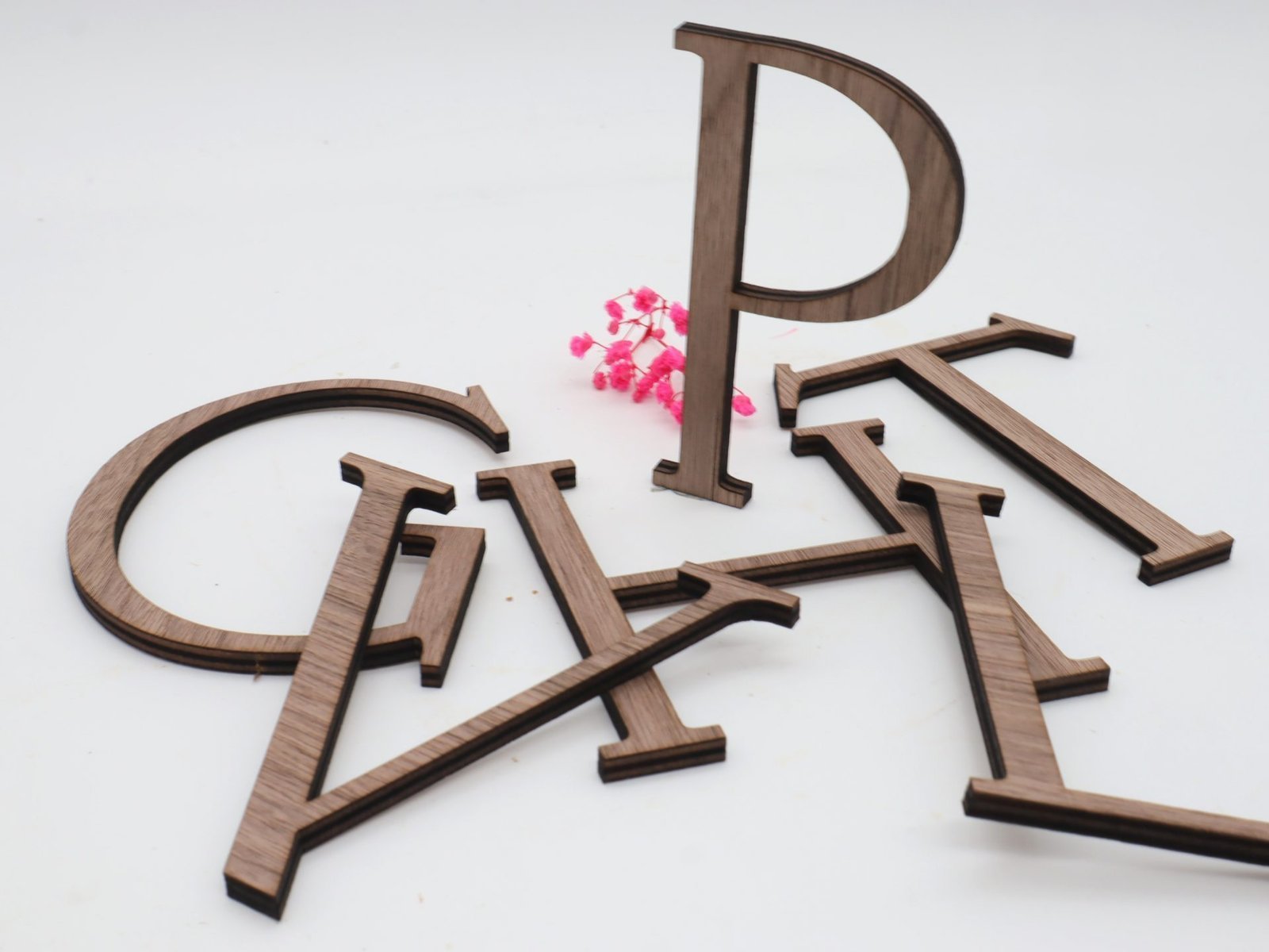 HOLZ BUCHSTABEN AHORN / NUSSBAUM, natürliche Holzbuchstaben, Personalisierter Schriftzug