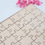 Holzpuzzle, unbehandeltes blanko Puzzle zum selbst bemalen, rohe Puzzle Teile, kreativ gestalten, pädagogisch wertvoll, 63 Teile ab 3+ Plus