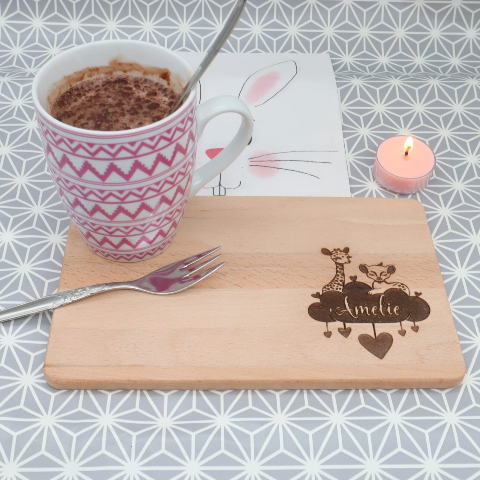 IMG_6730-1.jpg Kinder Frühstücksbrettchen Giraffe mit Löwen Baby – Bild 1