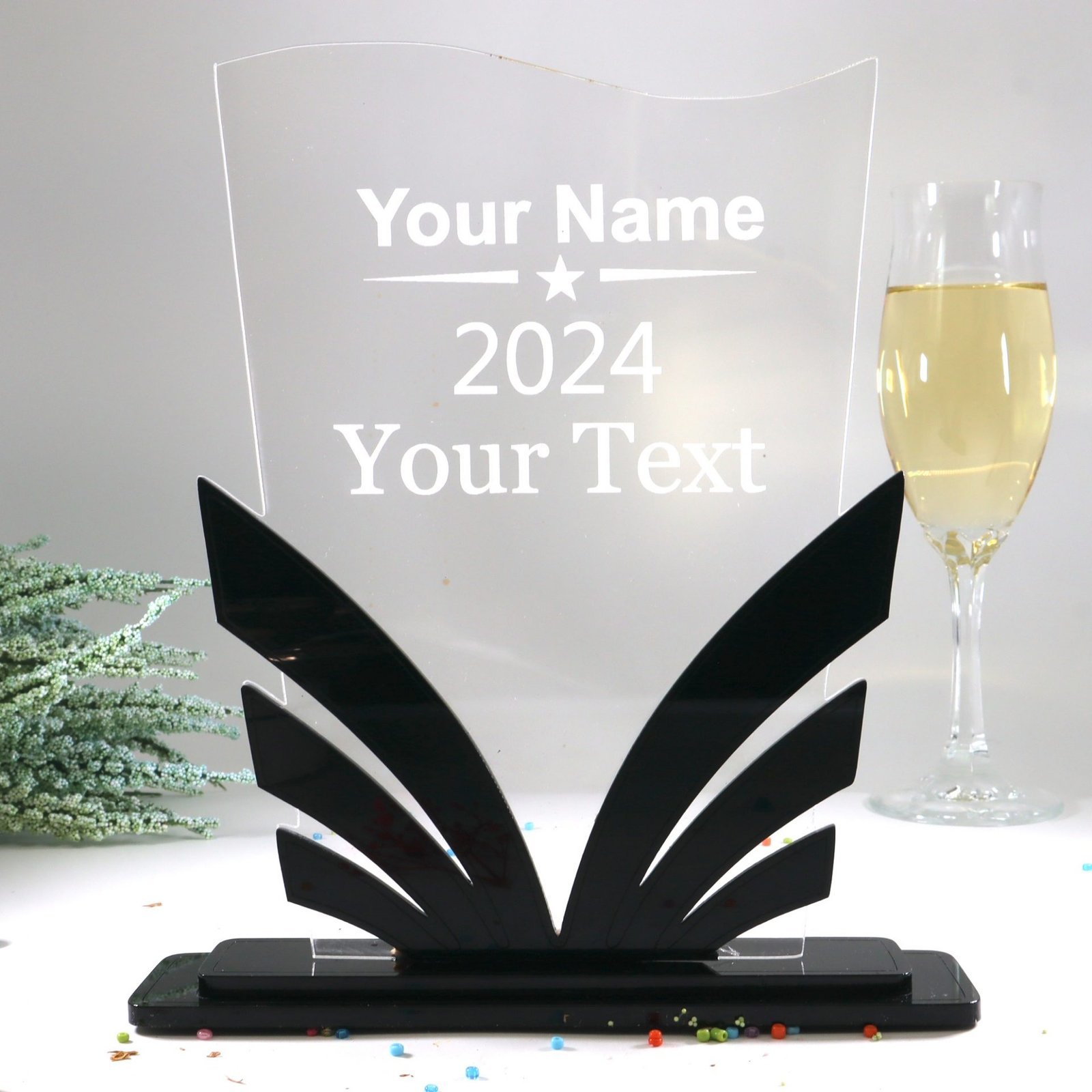 IMG_7685.jpg Moderne edle Sport Trophäe, eigener Text Logo, farbiges und klarem Acryl - Personalisierte Gravur - Pokal – Bild 1