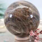 Große Schwarze Mondstein Edelsteinkugel mit wunderbarem Farbspiel – Bild 7