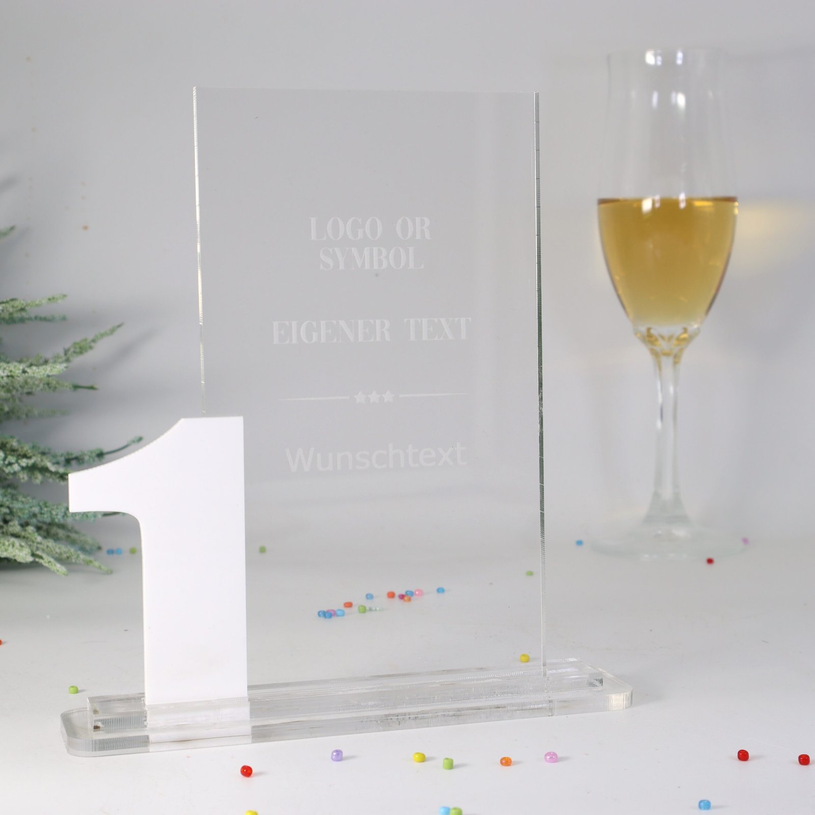 IMG_8080 Moderne edle Sport Trophäe, eigener Text Logo, farbiges und klarem Acryl - Personalisierte Gravur - Pokal - Auszeichnung - Elegante Ehrungen – Bild 1