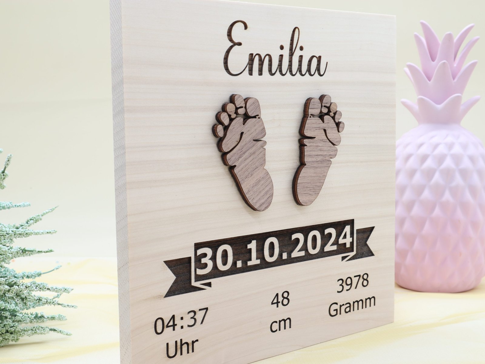 Personalisierbare Geburtstafel aus Massiven Holz