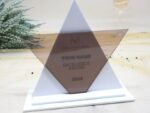Acrylglas Trophäe Award mit Stern, personalisierter eigener Text oder Logo