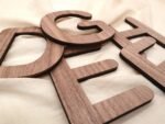 HOLZ BUCHSTABEN AHORN / NUSSBAUM, natürliche Holzbuchstaben, Personalisierter Schriftzug
