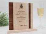 Repräsentativer Award und Trophäe, Nussbaum und Pappel