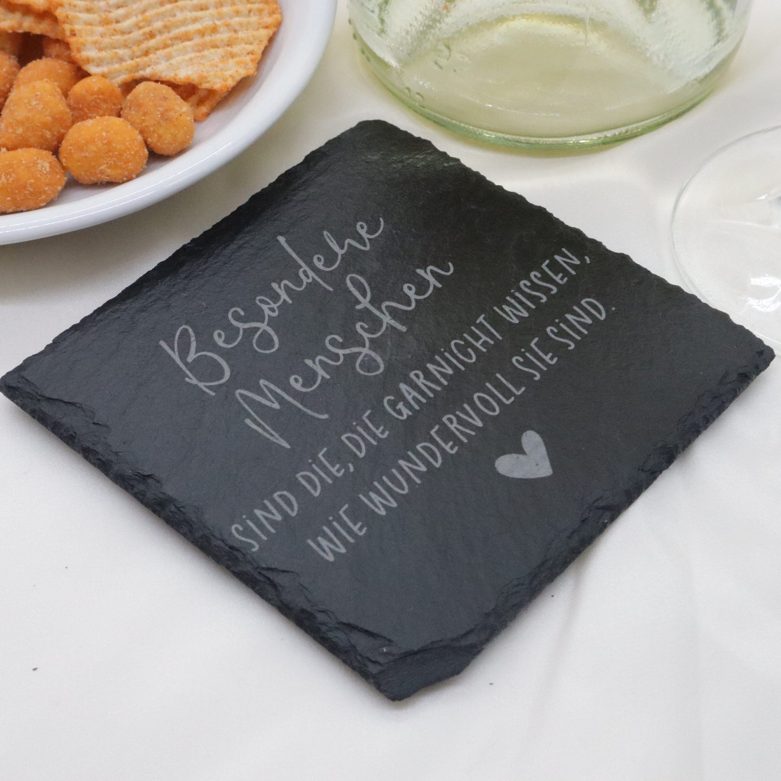 IMG_9938-scaled-1-2.jpg Premium Schieferuntersetzer graviert, Spruch Motiv – Bild 1