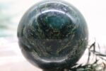 Grüne Jade Jaspis Kristallkugel Edelsteinkugel, 59mm