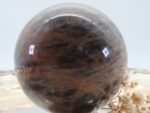 Große Schwarze Mondstein Edelsteinkugel mit wunderbarem Farbspiel – Bild 5