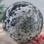 Dunkel Grüne Moosachat Edelsteinkugel, 74mm